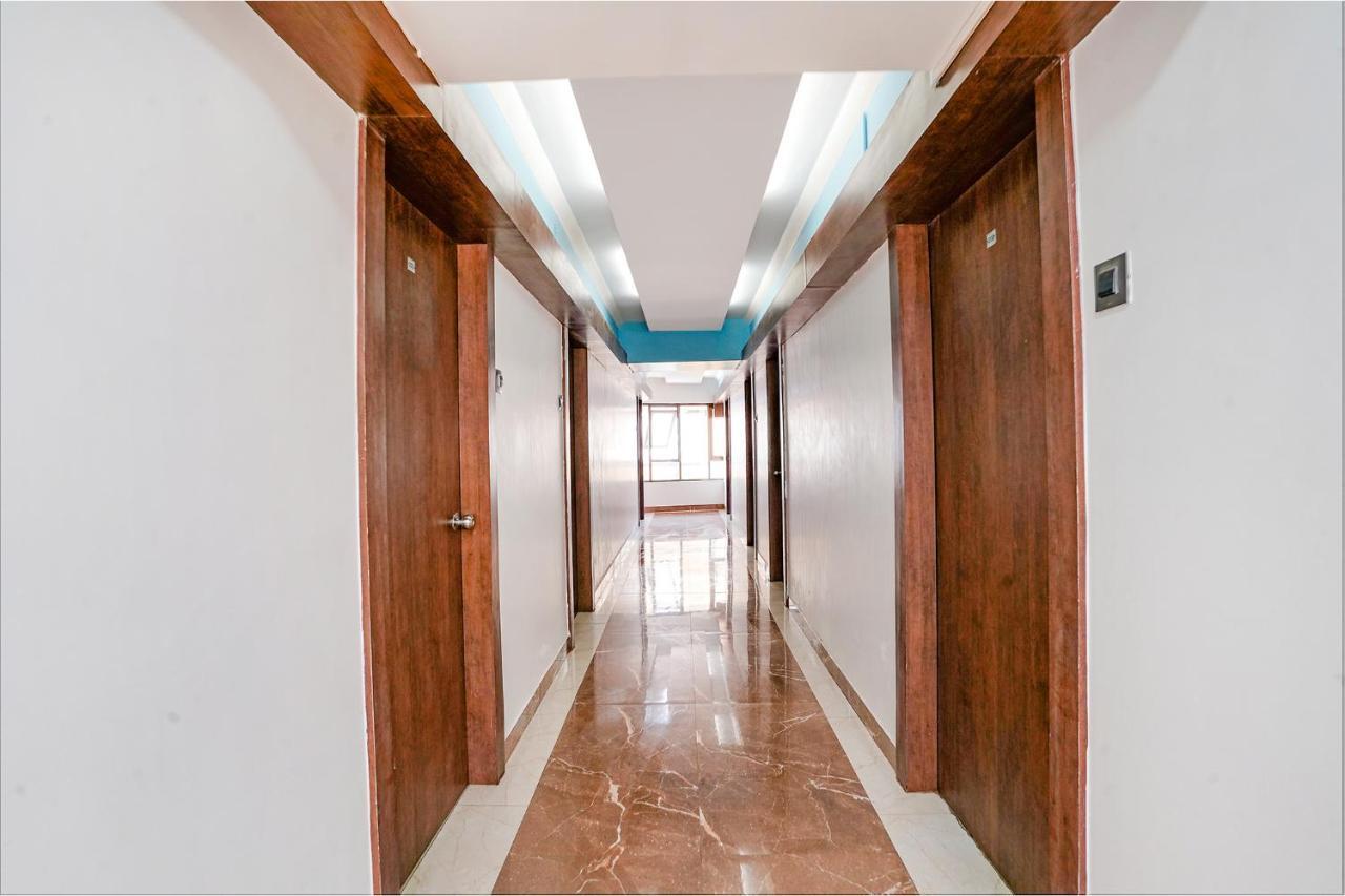 Fabexpress White House - Nr Midc Khargar Hotel Koparpāda Екстериор снимка