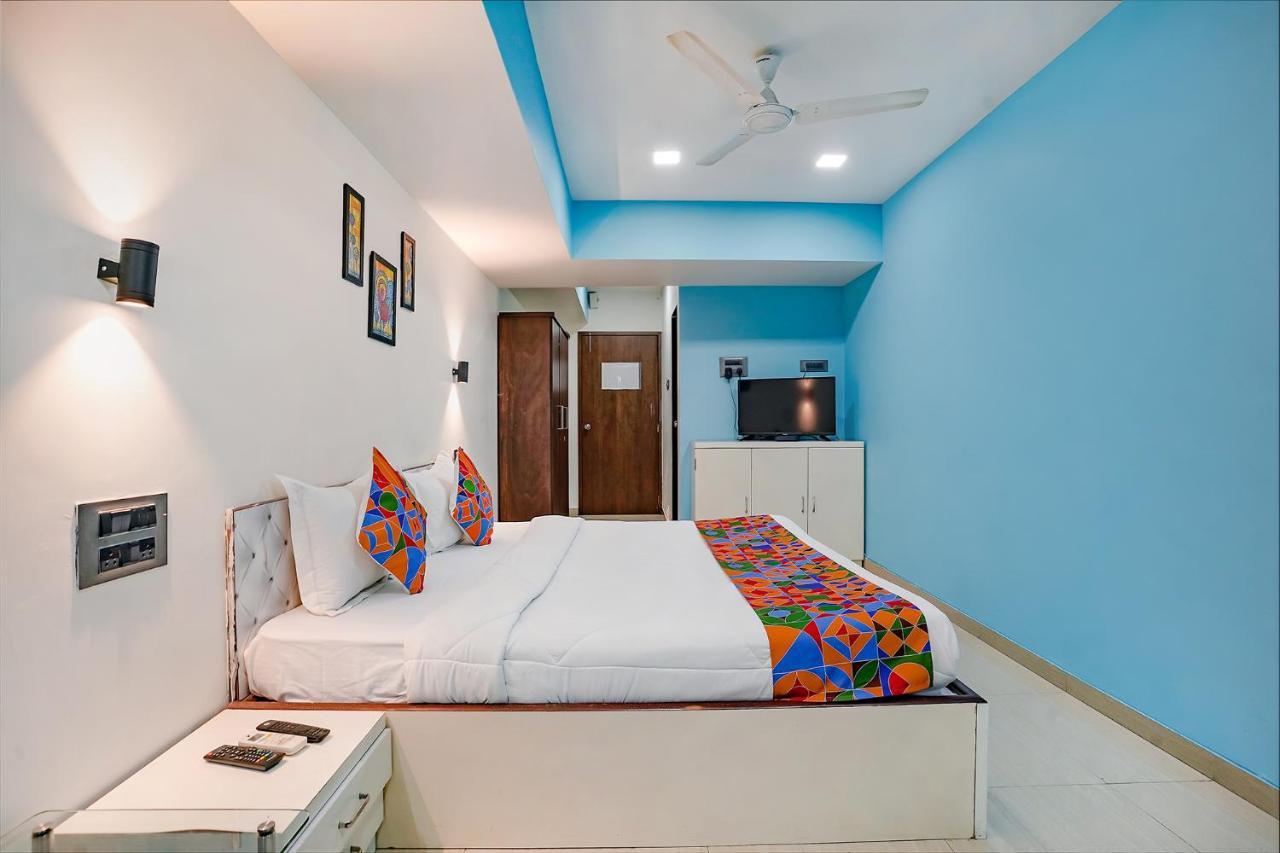 Fabexpress White House - Nr Midc Khargar Hotel Koparpāda Екстериор снимка